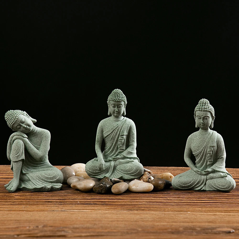 Estatua Buddha pequeña para decoración Zen