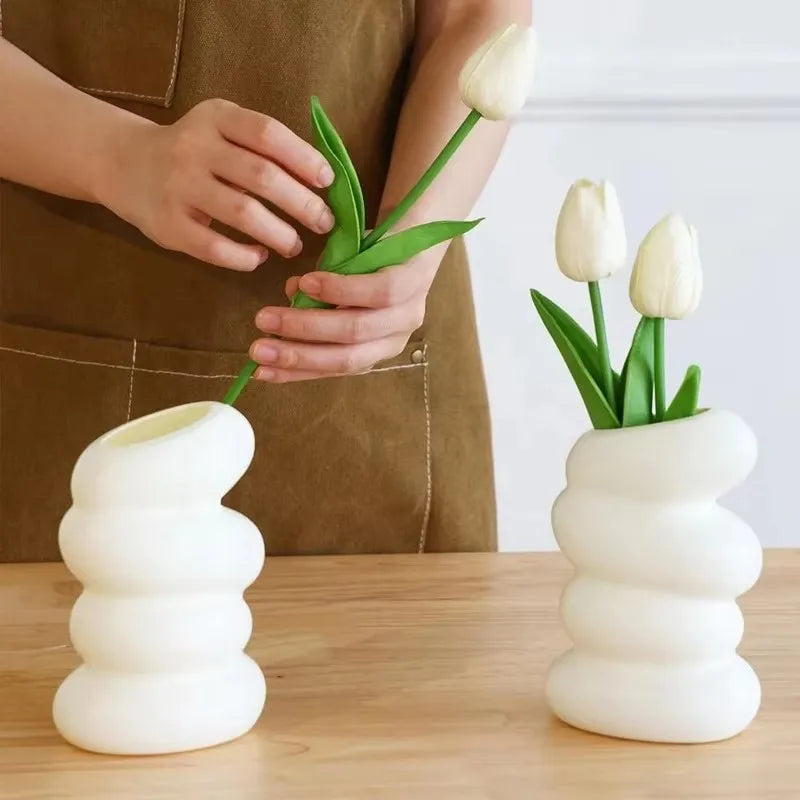 Jarrón Espiral de Plástico – Estilo Nórdico para Decoración del Hogar